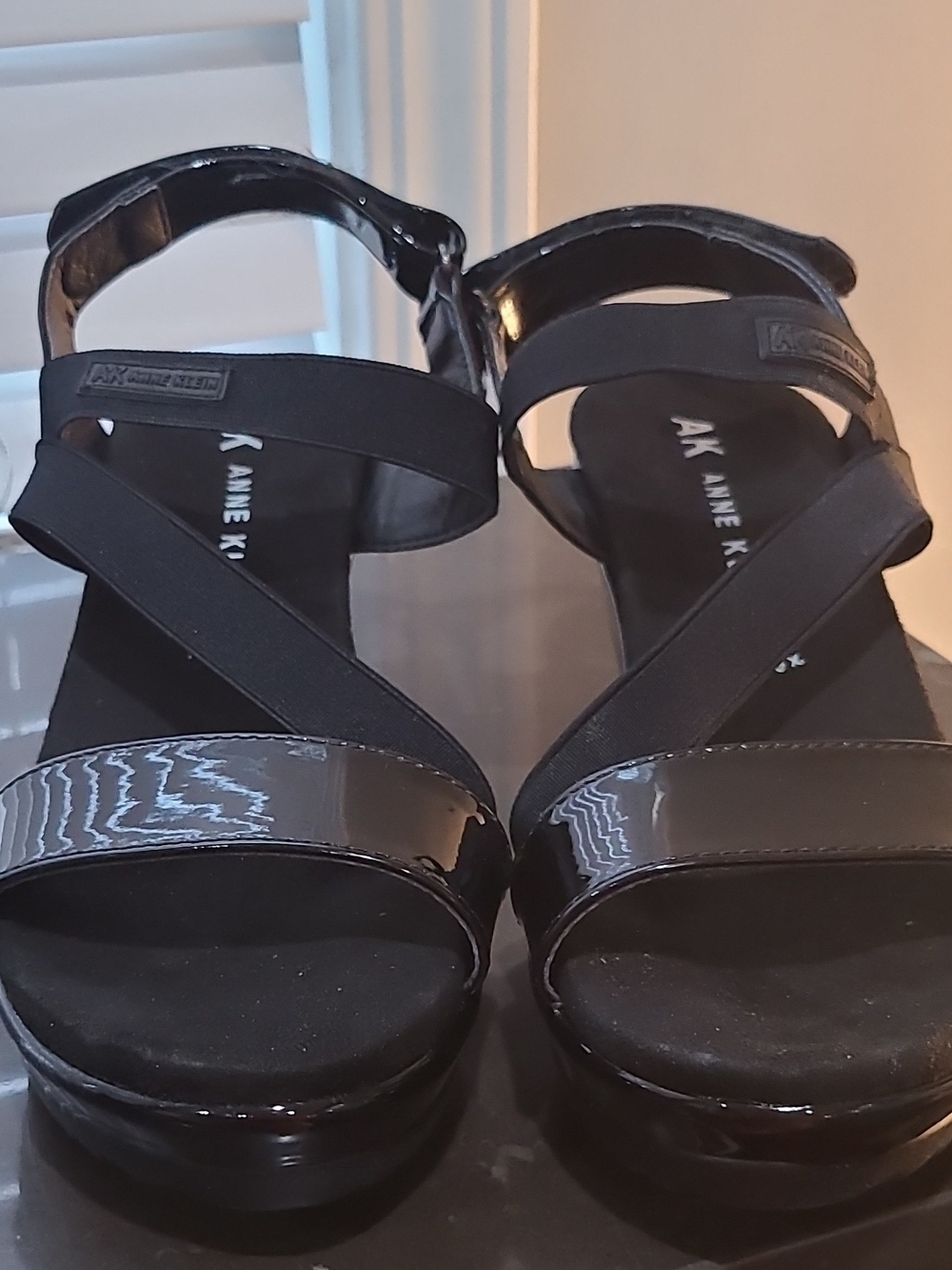Anne Klein Women’s Black Strappy Wedge Sandals Patent Leather Slip On Sz 7.5M